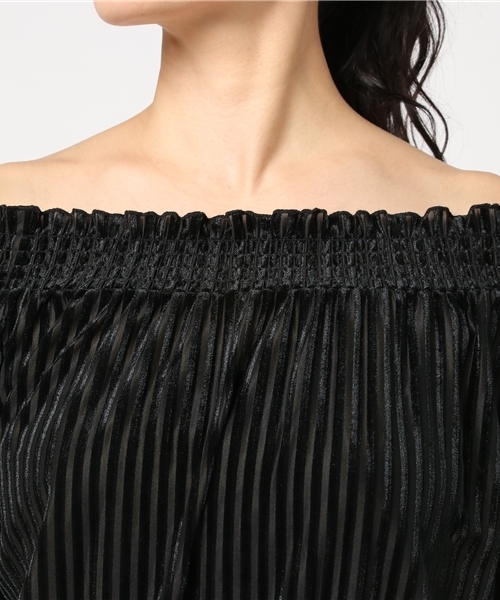 VENCEEXCHANGE（ヴァンスエクスチェンジ）の「ストライプベロアオフショルダー                 （Tシャツ/カットソー・レディース・ブラック/ピンク・MEDIUM）」の6枚目の写真