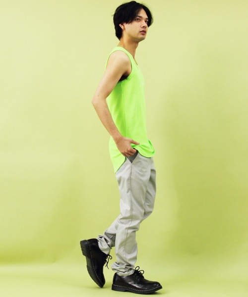 ８(eight)（エイト）の「カラーストレートチノパン（チノパンツ・メンズ・ネイビー/ベージュ/カーキ/ブラック/ホワイト/キャメル/グレー/ブラウン/ダークグリーン・MEDIUM/X-LARGE/LARGE/SMALL/XX-LARGE）」の20枚目の写真