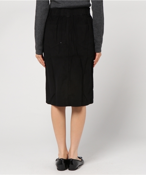 MERLOT（メルロー）の「コーデュロイ調フラワー刺繍スカート1201（スカート・レディース・ブラック/ネイビー/キャメル/ワイン・FREE）」の6枚目の写真