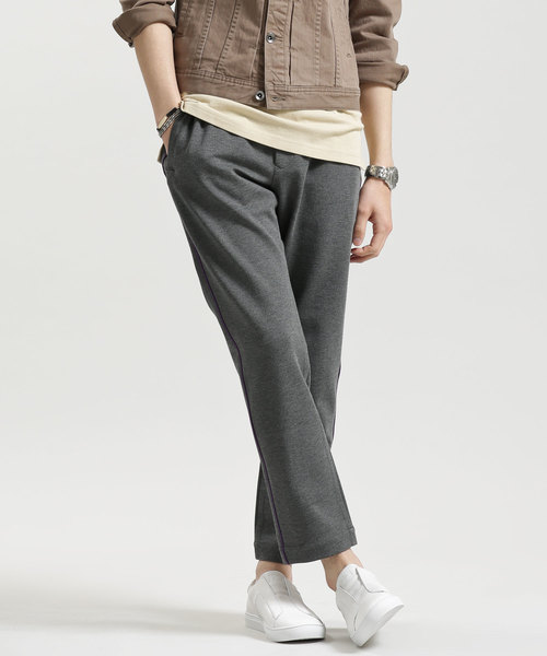 NANO universe（ナノユニバース）の「サイドラインイージーパンツ（その他パンツ・メンズ・チャコール/ブラック・LARGE/MEDIUM/SMALL）」の2枚目の写真