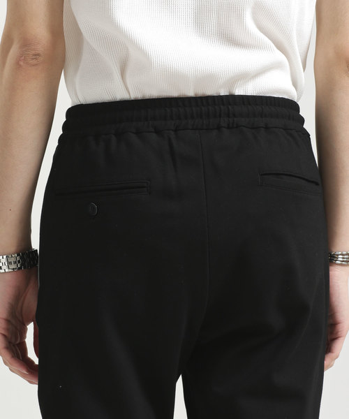 NANO universe（ナノユニバース）の「サイドラインイージーパンツ（その他パンツ・メンズ・チャコール/ブラック・LARGE/MEDIUM/SMALL）」の11枚目の写真