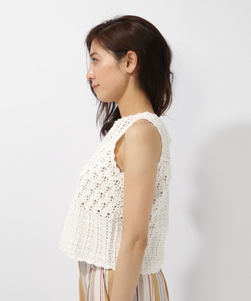 laboratory work(ラボラトリーワーク)の「カギ針ノースリプルオーバー(ニット/セーター・レディース・イエロー/オフホワイト/ブラウン・MEDIUM)」の14枚目の写真