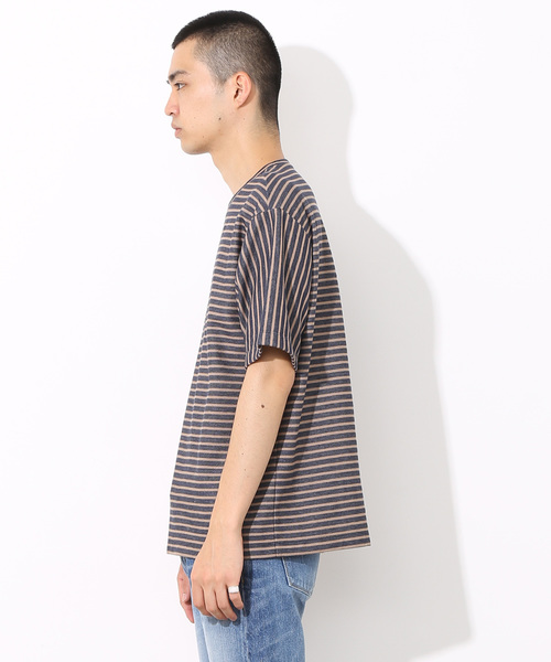 ADAM ET ROPE'(アダムエロペ)の「フロートインレイボーダーTシャツ(Tシャツ/カットソー・メンズ・ブラック/グレー/ネイビー・M/L)」の7枚目の写真