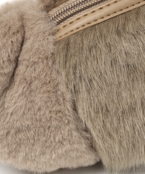 フェイクファー ボディバッグ BAYFLOW（ベイフロー）の「フェイクファーボディーBAG（ボディ