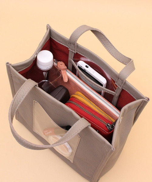 Beau're(ヴュレ)の「BEAURE ヴュレ カウレザー × クリアポケット 2WAY ミニ トートバッグ(トートバッグ・レディース・ブラック/グレー/イエロー/キャメル・FREE)」の10枚目の写真