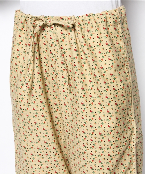 BEAMS BOY（ビームスボーイ）の「◎BEAMS BOY / フラワーネルイージーパンツ **（その他パンツ・レディース・ベージュ/ライトブラウン・ONE SIZE）」の5枚目の写真