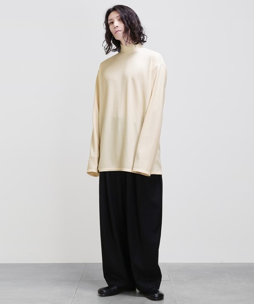 minsobi（ミンソビ）の「ハイネックカットソー（Tシャツ/カットソー・メンズ・ホワイト/チャコールグレー/ブラック/ベージュ/ネイビー/ブルー/ワインレッド/クリーム・ONE SIZE）」の5枚目の写真