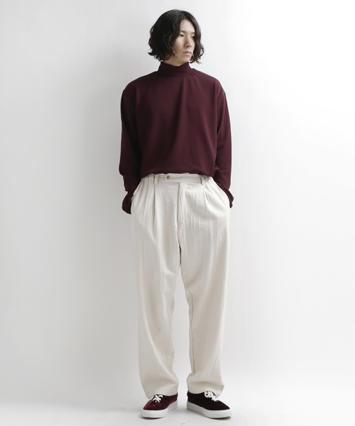 minsobi（ミンソビ）の「ハイネックカットソー（Tシャツ/カットソー・メンズ・ホワイト/チャコールグレー/ブラック/ベージュ/ネイビー/ブルー/ワインレッド/クリーム・ONE SIZE）」の8枚目の写真