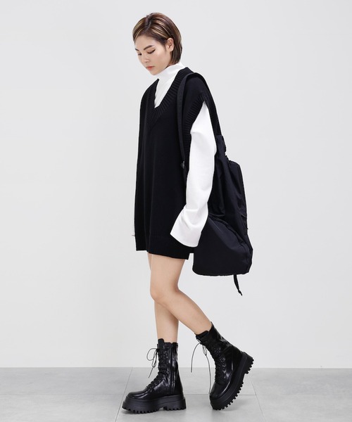 minsobi（ミンソビ）の「ハイネックカットソー（Tシャツ/カットソー・メンズ・ホワイト/チャコールグレー/ブラック/ベージュ/ネイビー/ブルー/ワインレッド/クリーム・ONE SIZE）」の19枚目の写真