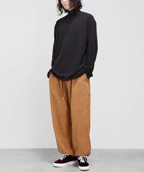 minsobi（ミンソビ）の「ハイネックカットソー（Tシャツ/カットソー・メンズ・ホワイト/チャコールグレー/ブラック/ベージュ/ネイビー/ブルー/ワインレッド/クリーム・ONE SIZE）」の10枚目の写真