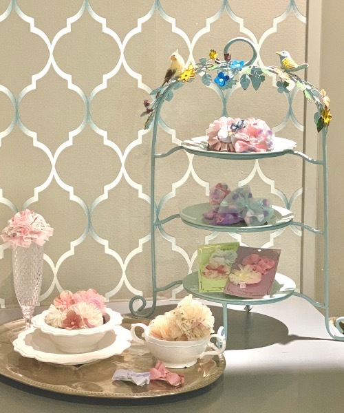 panpantutu（パンパンチュチュ）の「お花のヘアピン(2個セット)（ヘアピン・キッズ・ピンク/イエロー/ブルー・FREE）」の7枚目の写真