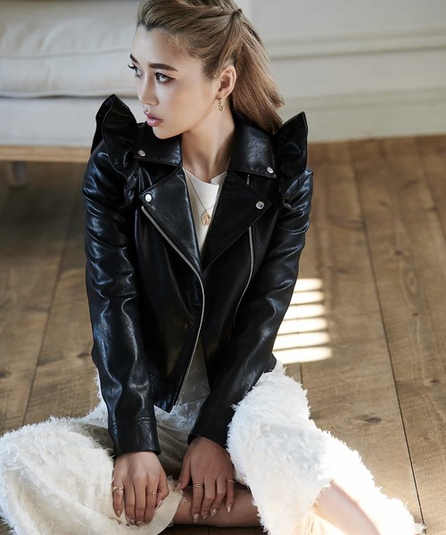 EIMY ISTOIRE（エイミーイストワール）の「カッドジャガードガウチョ