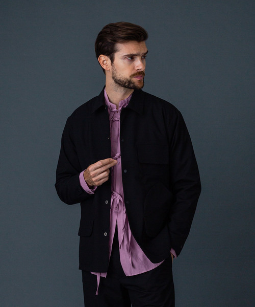 Iroquois（イロコイ）の「【Iroquois】シーズンレス ２WAY ストレッチセットアップブルゾン（ブルゾン・メンズ・ブラック/キャメル・1/2）」の19枚目の写真