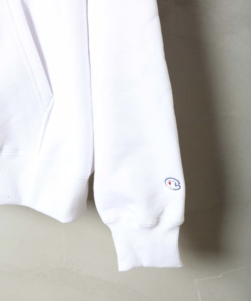 Champion(チャンピオン)の「【CHAMPION/チャンピオン】サガラワッペン付き ビッグシルエット ロゴプルオーバーパーカー ユニセックスサイジング C3-E127(パーカー・メンズ・ネイビー/ブラック/ホワイト・X-LARGE/MEDIUM/LARGE)」の10枚目の写真