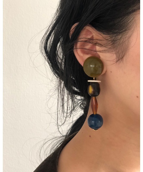 TODAYFUL（トゥデイフル）の「アソートアクリルイヤリング（イヤリング・レディース・カーキ/ピンク・FREE）」の5枚目の写真