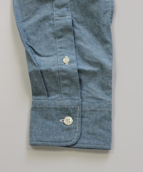 JOURNAL STANDARD（ジャーナルスタンダード）の「レザーパイピングシャンブレーレギュラーカラーシャツ #●（シャツ/ブラウス・メンズ・ホワイト/ブルー/ネイビー・MEDIUM/SMALL/LARGE）」の7枚目の写真