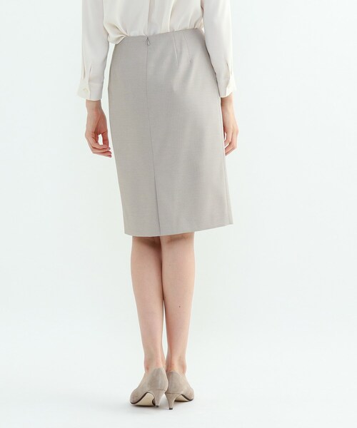 INDIVI（インディヴィ）の「[L]【UV】マルチシャークタイトスカート（スーツスカート・レディース・チャコール/ベージュ系その他6・12/15 /13/17）」の4枚目の写真