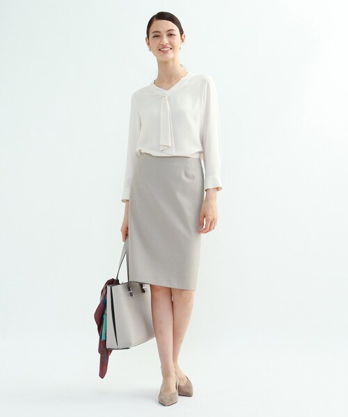 INDIVI（インディヴィ）の「[L]【UV】マルチシャークタイトスカート（スーツスカート・レディース・チャコール/ベージュ系その他6・12/15 /13/17）」の7枚目の写真