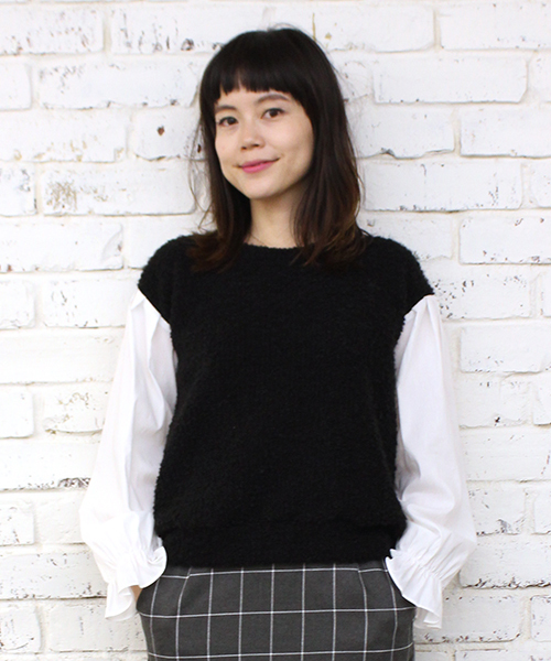 mystic（ミスティック）の「ブークレパフ長袖クループルオーバー（ニット/セーター・レディース・ブラック/グレー/チャコールグレー/ベージュ/キャメル・FREE/ﾌﾘ-）」の2枚目の写真