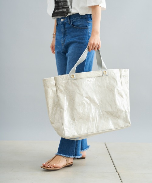 DouDou(ドゥドゥ)の「ペーパーナイロントート(トートバッグ・レディース・ライトグレー/キャメル・FREE)」の9枚目の写真