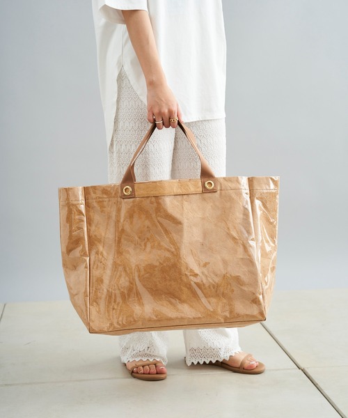 DouDou(ドゥドゥ)の「ペーパーナイロントート(トートバッグ・レディース・ライトグレー/キャメル・FREE)」の8枚目の写真