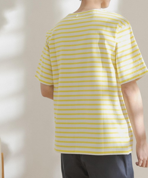 FORK&SPOON（フォークアンドスプーン）の「FORK&SPOON　ボートネックボーダーショートスリーブTシャツ（Tシャツ/カットソー・メンズ・ブルー系その他/ピンク系その他/ベージュ系その他/イエロー系その他/ブラック系その他/ホワイト系その他・4/5）」の7枚目の写真