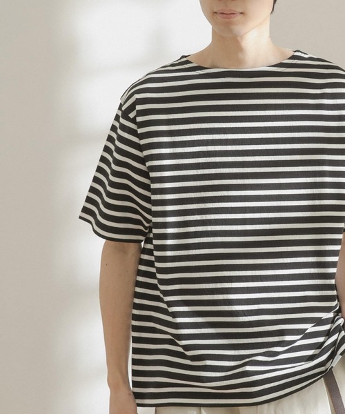 FORK&SPOON（フォークアンドスプーン）の「FORK&SPOON　ボートネックボーダーショートスリーブTシャツ（Tシャツ/カットソー・メンズ・ブルー系その他/ピンク系その他/ベージュ系その他/イエロー系その他/ブラック系その他/ホワイト系その他・4/5）」の21枚目の写真
