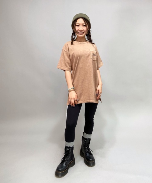 ROXY（ロキシー）の「ROXY/ロキシー ルーズシルエット  バックプリントTシャツ   RST212612T（Tシャツ/カットソー・レディース・ブラウン/ブルー/ホワイト/イエロー・M/L）」の22枚目の写真