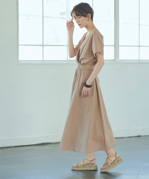 titivate(ティティベイト)の「前後2wayカシュクールワンピース(ワンピース・レディース・ブラック/パープル/グリーン/キャメル/グレイッシュベージュ・S/M/L)」の9枚目の写真