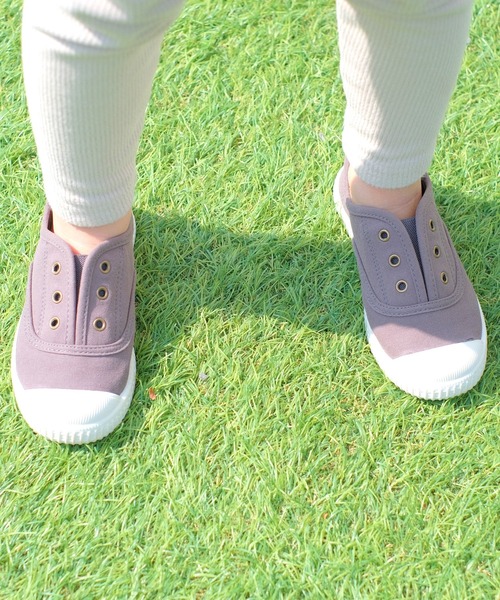 AmiAmi（アミアミ）の「キッズスリッポンスニーカー（スニーカー・キッズ・チャコールグレー/ピンク/グレイッシュベージュ・14.5㎝/15cm/16cm/17cm/18cm/19cm/20cm/21cm/16.5cm/18.5cm）」の18枚目の写真