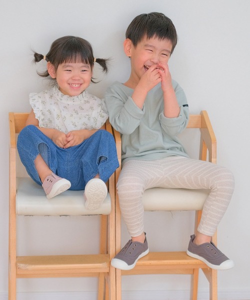 AmiAmi（アミアミ）の「キッズスリッポンスニーカー（スニーカー・キッズ・チャコールグレー/ピンク/グレイッシュベージュ・14.5㎝/15cm/16cm/17cm/18cm/19cm/20cm/21cm/16.5cm/18.5cm）」の21枚目の写真