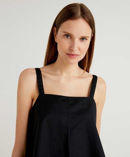 BENETTON (UNITED COLORS OF BENETTON)（ベネトンユナイテッドカラーズオブベネトン）の「リネン混キャミソールブラウス（キャミソール・レディース・ホワイト/ブラック/ブルー・SMALL/LARGE/X-SMALL/MEDIUM）」の15枚目の写真