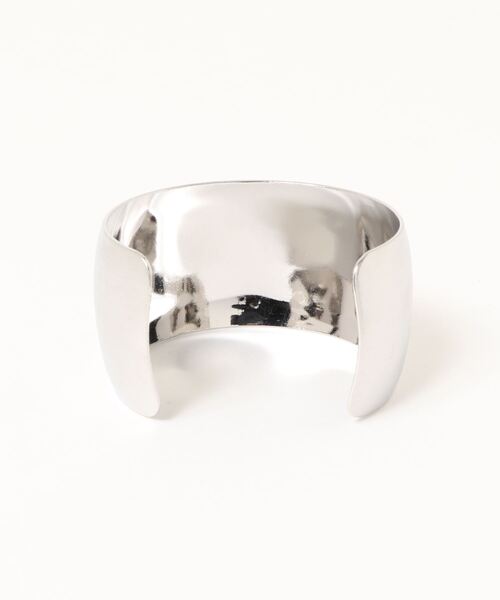 ammy.(エイミードット)の「【 ammy. / エイミードット 】 メタル ワイド バングル(バングル/リストバンド・レディース・シルバー/ゴールド/シルバー系その他/ゴールド系その他/シルバー系その他2/シルバー系その他3/ゴールド系その他2/ゴールド系その他3/シルバー系その他4/ゴールド系その他4・FREE)」の15枚目の写真