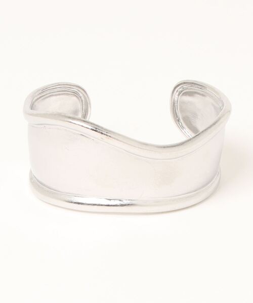 ammy.(エイミードット)の「【 ammy. / エイミードット 】 メタル ワイド バングル(バングル/リストバンド・レディース・シルバー/ゴールド/シルバー系その他/ゴールド系その他/シルバー系その他2/シルバー系その他3/ゴールド系その他2/ゴールド系その他3/シルバー系その他4/ゴールド系その他4・FREE)」の17枚目の写真