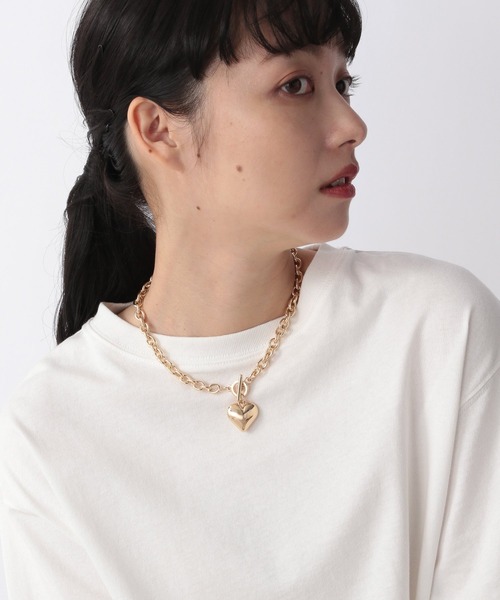 LOWRYS FARM(ローリーズファーム)の「ハートチェーンネックレス 949552(ネックレス・レディース・シルバー/ゴールド/グレー系その他/キャメル・FREE)」の6枚目の写真