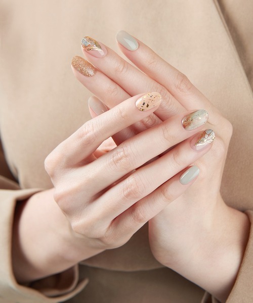 fd style（エフディ スタイル）の「[ZINIPIN]ブリープリーツ（ネイルシール/ネイルチップ・レディース・ストーン・FREE）」の13枚目の写真