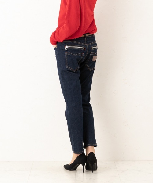 SELECT LEVERY（セレクトリベリー）の「飾りジップポケット付ボーイフレンドデニムパンツ（デニムパンツ・レディース・ライトブルー/ネイビー/インディゴブルー/ブルー/ワンウォッシュ/ホワイト/ブルー系その他/ブラック/ネイビー系/その他/ライトインディゴブルー/ブルー系1/ブラック系その他・MEDIUM/LARGE/SMALL/X-LARGE/X-SMALL）」の18枚目の写真