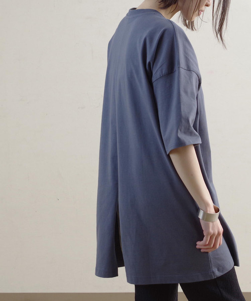 Fizz（フィズ）の「【Fizz/フィズ】　バックスリットデザインイージーチュニック（チュニック・レディース・ブラック/ブルー/アイボリー/モカ/パープル・M）」の6枚目の写真