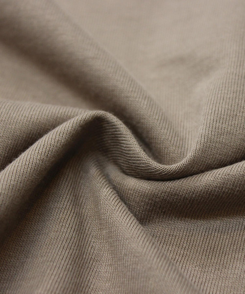 Fizz（フィズ）の「【Fizz/フィズ】　バックスリットデザインイージーチュニック（チュニック・レディース・ブラック/ブルー/アイボリー/モカ/パープル・M）」の18枚目の写真