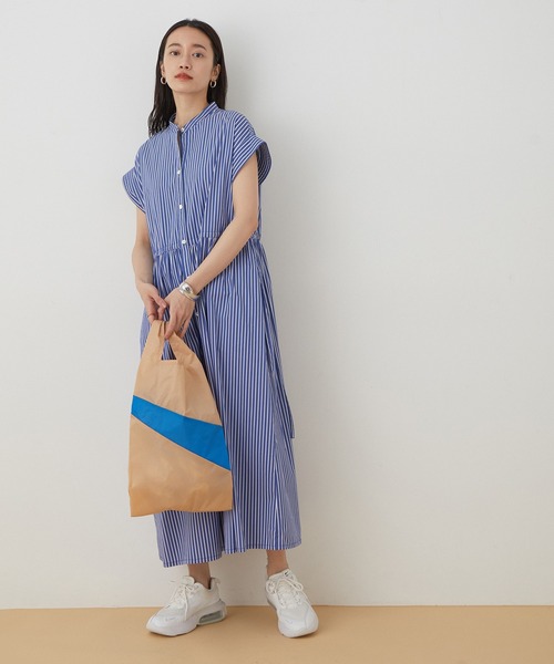ADAM ET ROPE'(アダムエロペ)の「【WEB限定】ウエスト切替フレンチシャツワンピース(シャツワンピース・レディース・ブラック/サックスブルー/ブルー系その他4・FREE)」の5枚目の写真