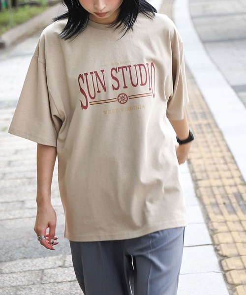 ZIP FIVE(ジップファイブ)の「【ZIP FIVE】ヴィンテージレトロ ロゴデザイン半袖ビッグTシャツ【ユニセックス】(Tシャツ/カットソー・レディース・ホワイト/ホワイト系1/ベージュ系/オートミール/ネイビー系1/グレイッシュベージュ/ベージュ系その他2/ネイビー系/ネイビー/ブラック系1/ホワイト系/ベージュ系1/ベージュ系その他/ブラック系/ブラック・LARGE/MEDIUM/X-LARGE)」の11枚目の写真