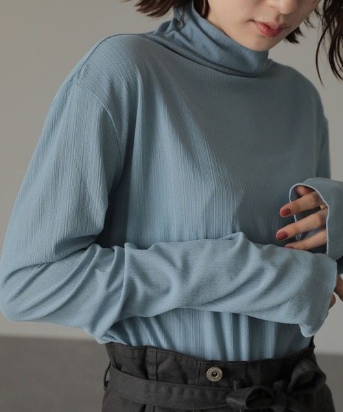 AMERICAN HOLIC（アメリカンホリック）の「テレコハイネックカットプルオーバー（Tシャツ/カットソー・レディース・アイボリー/ライトグレー/ブラック/ブラウン/サックスブルー・M/L）」の5枚目の写真