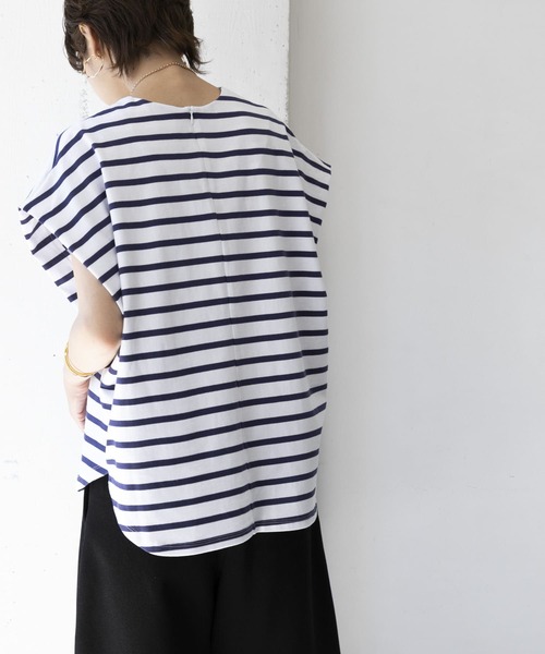 URBAN RESEARCH（アーバンリサーチ）の「フレンチスリーブバスクカットソー（Tシャツ/カットソー・レディース・ブルー系その他/ブラック系その他・FREE）」の7枚目の写真