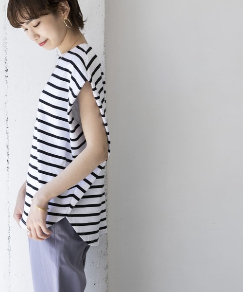 URBAN RESEARCH（アーバンリサーチ）の「フレンチスリーブバスクカットソー（Tシャツ/カットソー・レディース・ブルー系その他/ブラック系その他・FREE）」の9枚目の写真