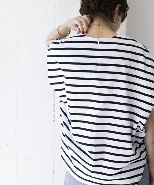 URBAN RESEARCH（アーバンリサーチ）の「フレンチスリーブバスクカットソー（Tシャツ/カットソー・レディース・ブルー系その他/ブラック系その他・FREE）」の11枚目の写真