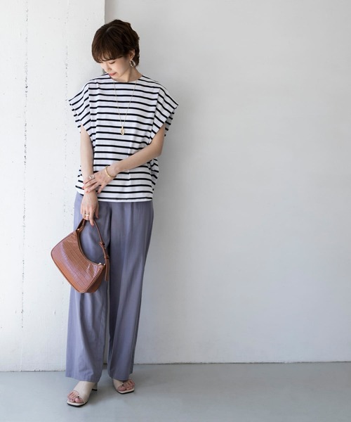 URBAN RESEARCH（アーバンリサーチ）の「フレンチスリーブバスクカットソー（Tシャツ/カットソー・レディース・ブルー系その他/ブラック系その他・FREE）」の13枚目の写真