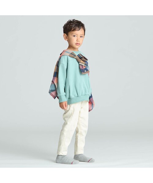 BREEZE（ブリーズ）の「WEB限定 すぽ軽カラー細テーパードパンツ（その他パンツ・キッズ・ネイビー/ミント/パープル/ブラウン/オレンジ/アイボリー・140/110/130/100/90/120/150/80）」の9枚目の写真