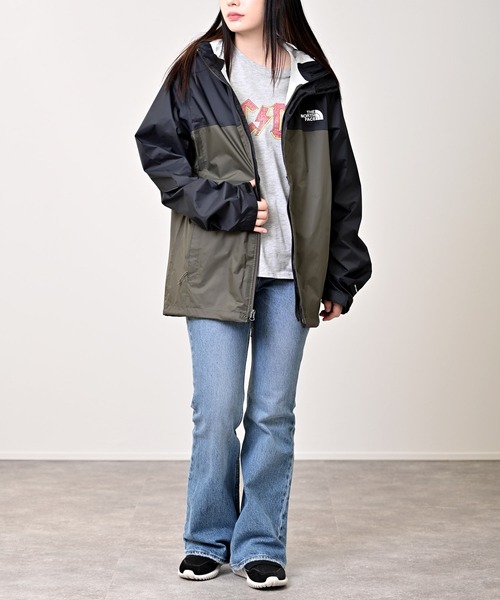 THE NORTH FACE（ザノースフェイス）の「THE NORTH FACE(ザ・ノース・フェイス) ベンチャー2 ナイロンジャケット（ナイロンジャケット・レディース・ブラック×カーキ/ブラック/ブラウン/ブラック×イエロー・S/M/L/XL）」の9枚目の写真