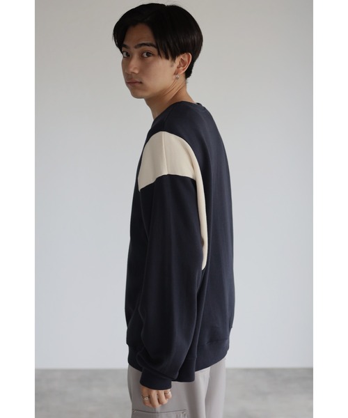 CREARE -LINO-(クレアーレリノ)の「配色切替 オーバーサイズ スウェット トレーナー <ユニセックス>(スウェット・メンズ・チャコールグレー/ベージュ/ネイビー・FREE)」の6枚目の写真