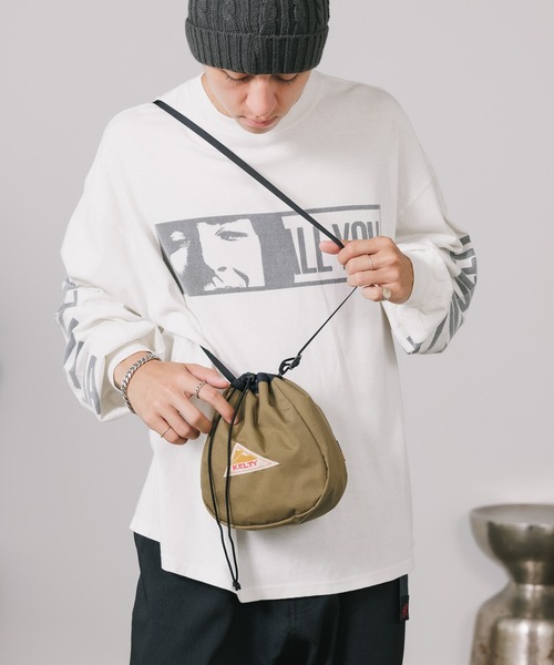 KELTY（ケルティ）の「KELTY/ケルティ KINCHAKU SHOULDER ショルダーバッグ 巾着バッグ（ショルダーバッグ・メンズ・ブラック/オリーブ/ブルー/サンドベージュ/セージグリーン/タン/キャメル/パープル/モカ/ネイビー/グレー/マスタード・ONE SIZE）」の21枚目の写真